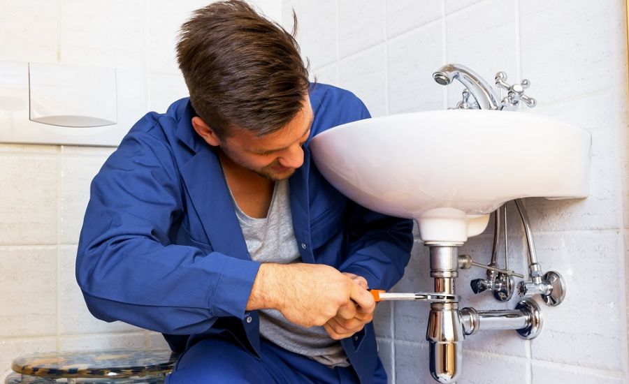 Sewer and Drains Cleaning; Why Hire the Pros?