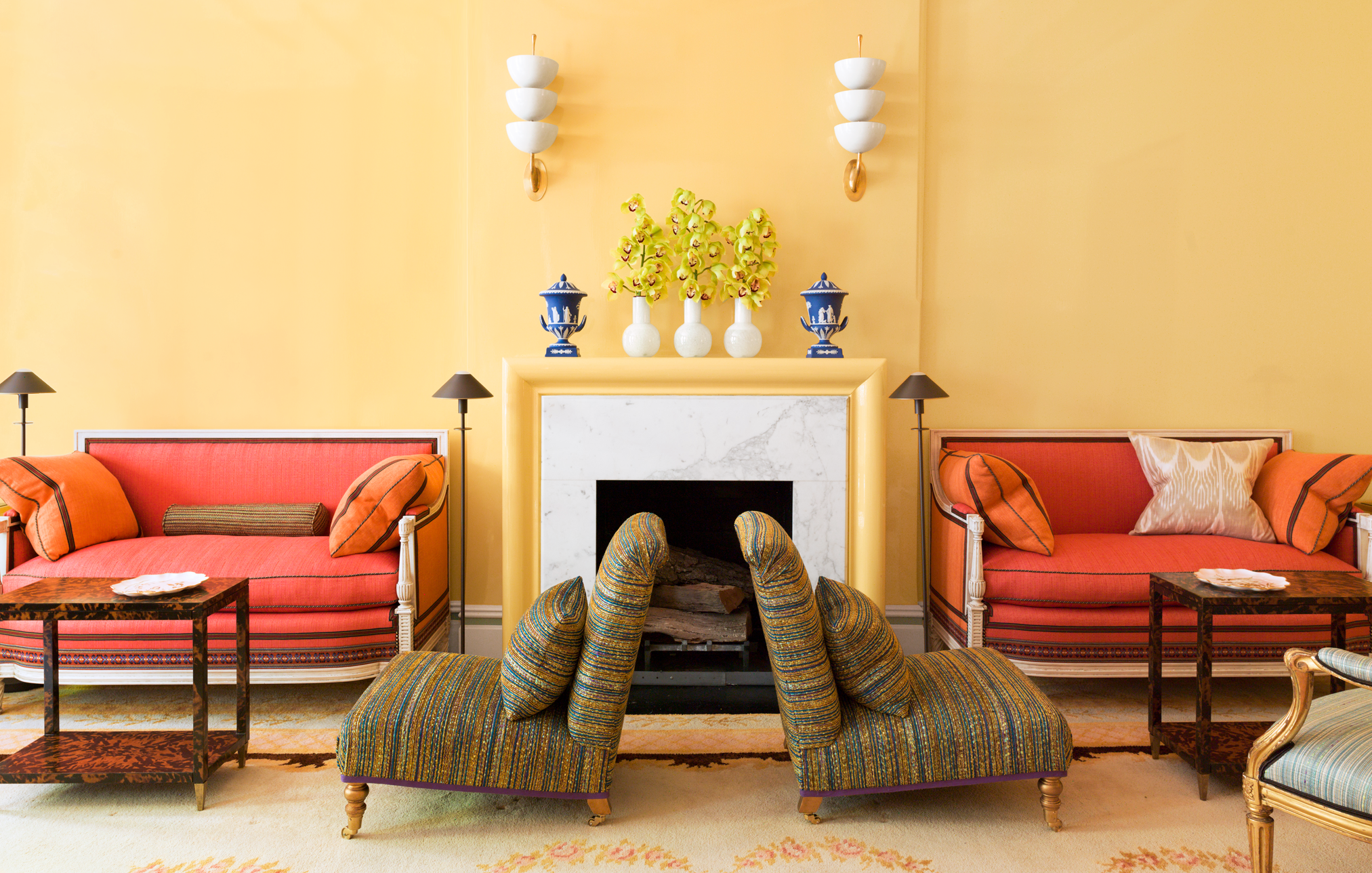 Upholstered Yellow Sofa - A Great Color Pairing For Living Rooms